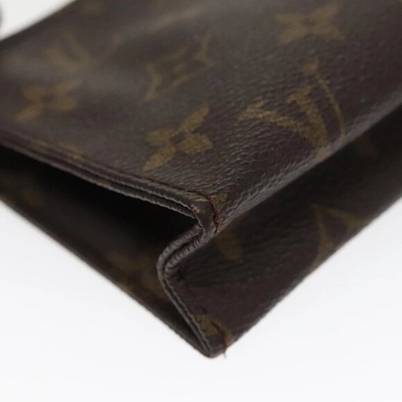 LOUIS VUITTON Monogram Poche Toilette 15 Pouch M47546 LV Auth 97332 - Picture 8 of 16